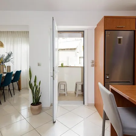 Apartment Amalthea Family Residence, 2 Min Walking From Center *