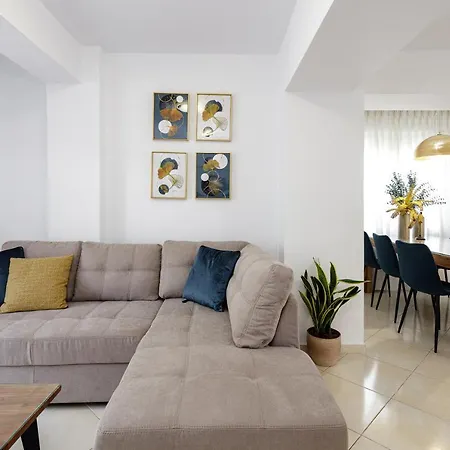 Amalthea Family Residence, 2 Min Walking From Center *