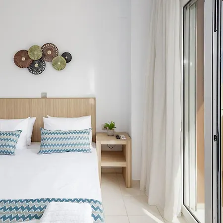 Apartment Amalthea Family Residence, 2 Min Walking From Center Rethymno (Crete)